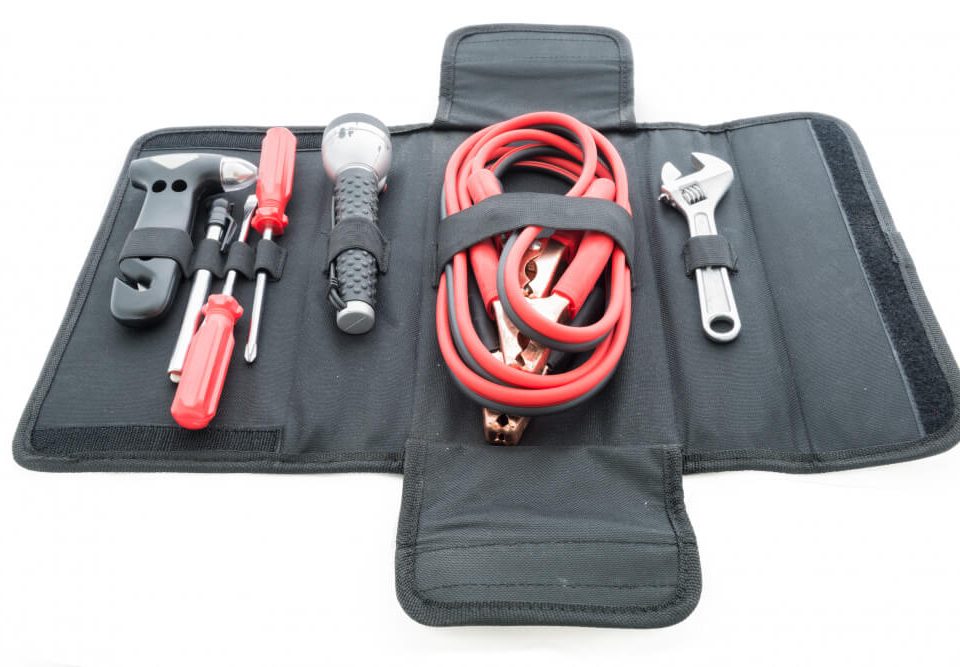 emergency kit for car